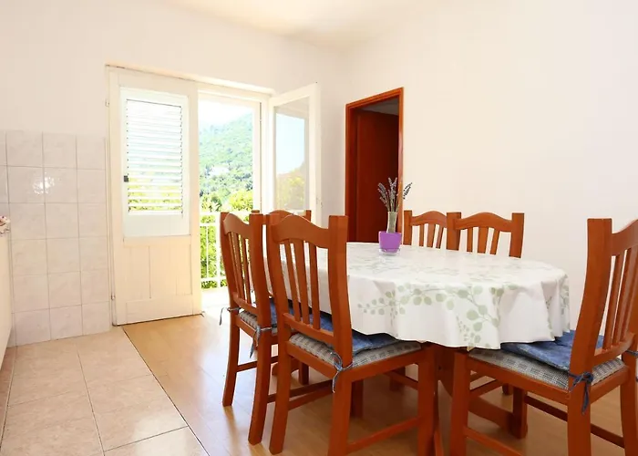 شقة With Parking Space Trpanj, Peljesac - 10148