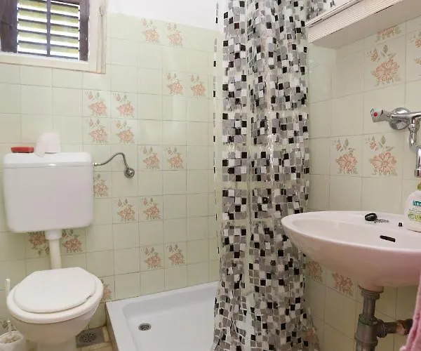 With Parking Space Trpanj, Peljesac - 10148