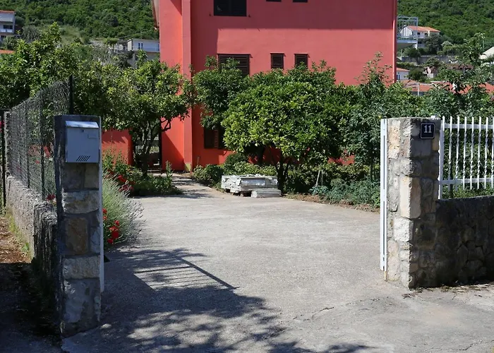 With Parking Space Trpanj, Peljesac - 10148 Apartman