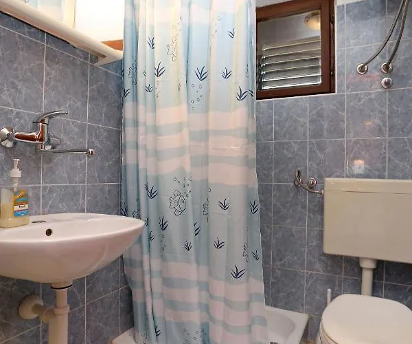 Apartman With Parking Space Trpanj, Peljesac - 10148 Trpanj