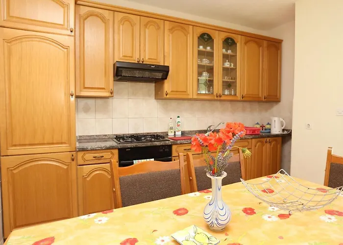 With Parking Space Trpanj, Peljesac - 10148 Apartman *